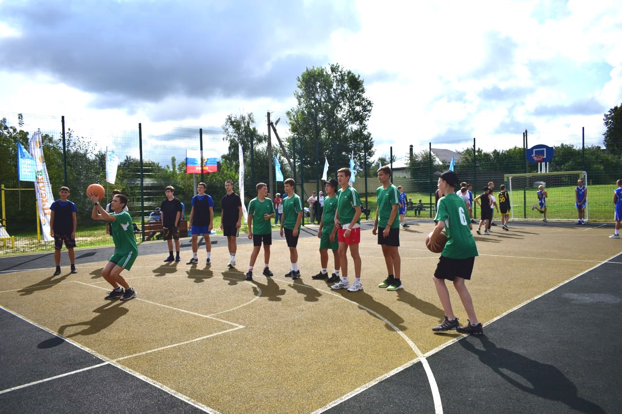 В Новосёловке торжественно открыт II турнир по баскетболу на призы "Пчёлки"  