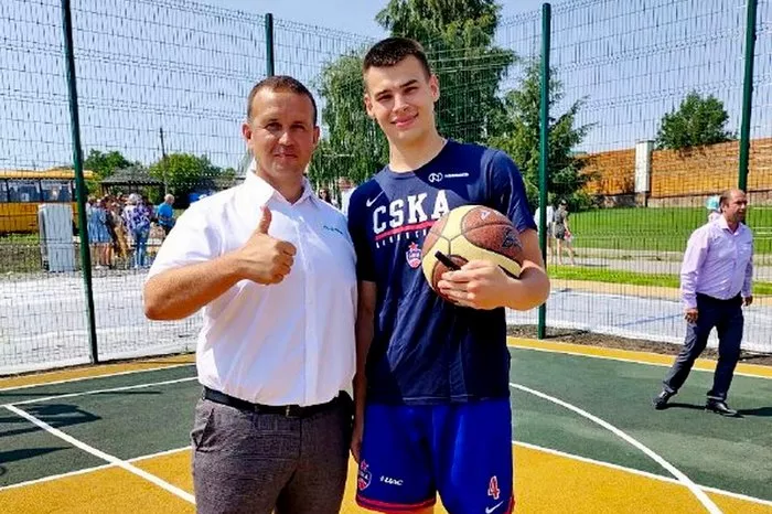 В селе Новосёловка -1 Ивнянского района открыли  новый  спортивно-игровой комплекс